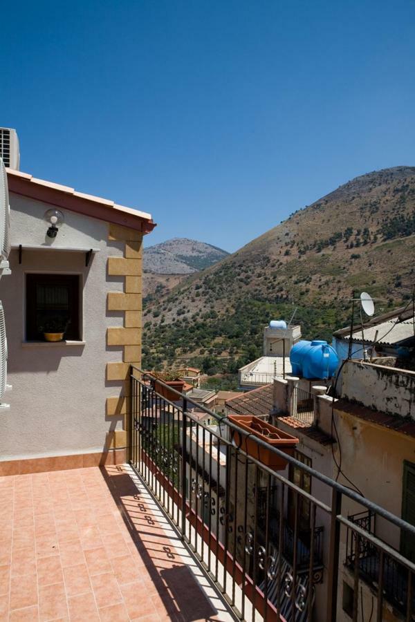 Case Vacanza Cipriano Spacious Apartment And Cosy Studio Monolocale Torretta  Dış mekan fotoğraf
